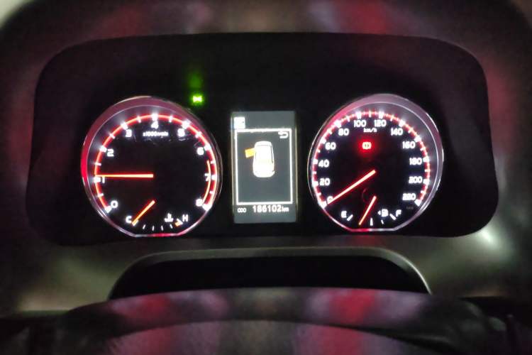 Used Toyota RAV4 2016 2.0L CVT Two-Wheel Drive Smart Edition China V Standard Instrument Cluster