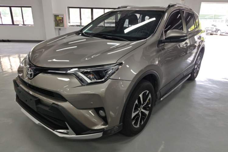Used Toyota RAV4 2016 2.0L CVT Two-Wheel Drive Fashion Edition China V Standard Guazi used car, China used car export, Used car for sale, Used cars, Cheapest cars for sale