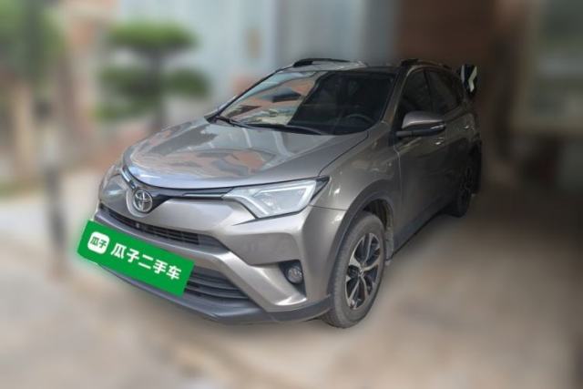 Used Toyota RAV4 2016 2.0L CVT Two-Wheel Drive Fashion Edition China V Standard