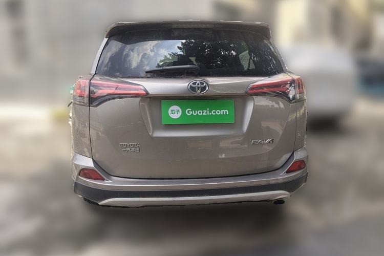 Used Toyota RAV4 2016 2.0L CVT Two-Wheel Drive Smart Edition China V Standard Rear