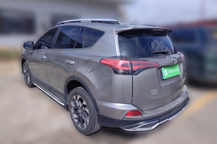 Used Toyota RAV4 2016 2.5L Automatic 4x4 Elite Edition Rear Left 45 Deg