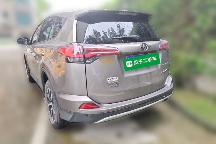 Used Toyota RAV4 2016 2.0L CVT Two-Wheel Drive Smart Edition China V Standard Rear Left 45 Deg