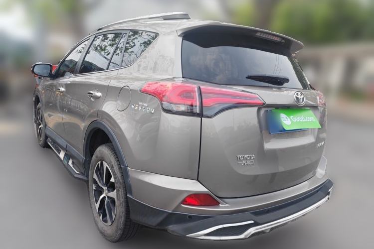 Used Toyota RAV4 2016 2.0L CVT Two-Wheel Drive Fashion Edition China V Standard Rear Left 45 Deg