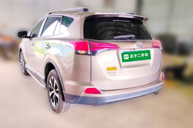 Used Toyota RAV4 2016 2.0L CVT Two-Wheel Drive Comfort Edition China V Standard Rear Left 45 Deg