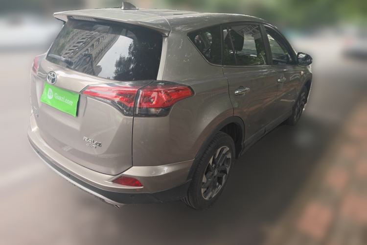 Used Toyota RAV4 2016 2.5L Automatic 4x4 Elite Edition Rear Right 45 Deg
