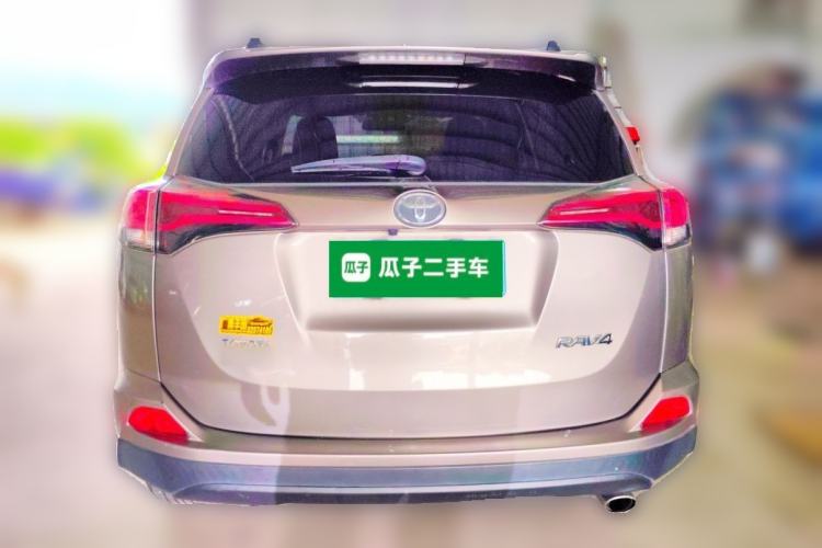 Used Toyota RAV4 2016 2.0L CVT Two-Wheel Drive Comfort Edition China V Standard Rear