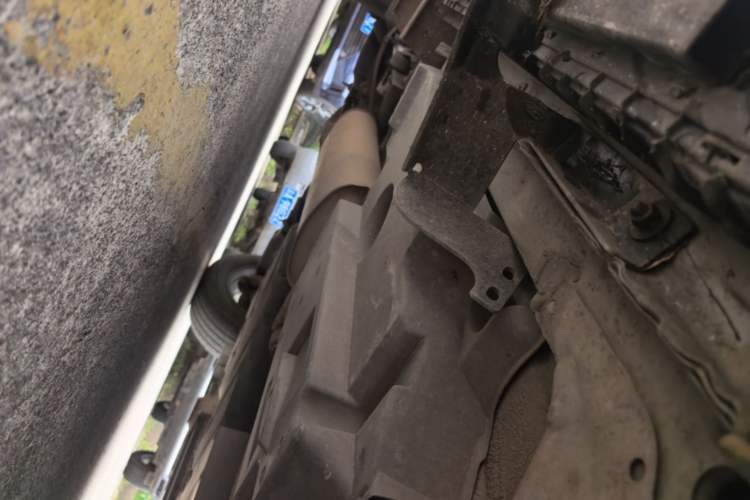 Used Toyota RAV4 2016 2.0L CVT Two-Wheel Drive Fashion Edition China V Standard Right Side Sill