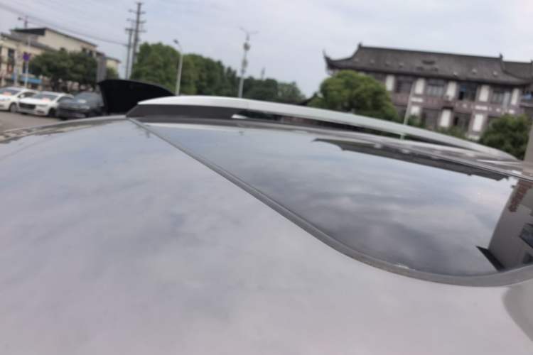 Used Toyota RAV4 2016 2.0L CVT Two-Wheel Drive Fashion Edition China V Standard Roof