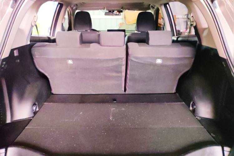 Used Toyota RAV4 2016 2.0L CVT Two-Wheel Drive Comfort Edition China V Standard Trunk