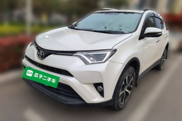Used Toyota RAV4 2016 2.0L CVT Two-Wheel Drive Fashion Edition China V Standard