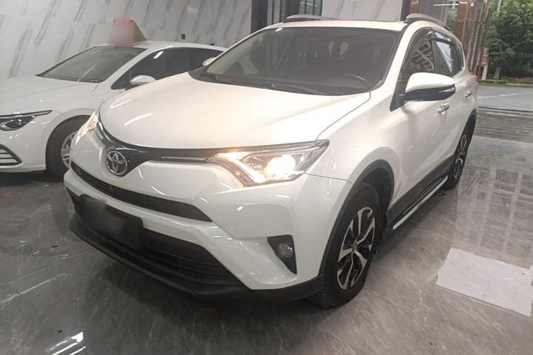 Used Toyota RAV4 2016 2.0L CVT Two-Wheel Drive Fashion Edition China V Standard Guazi used car, China used car export, Used car for sale, Used cars, Cheapest cars for sale
