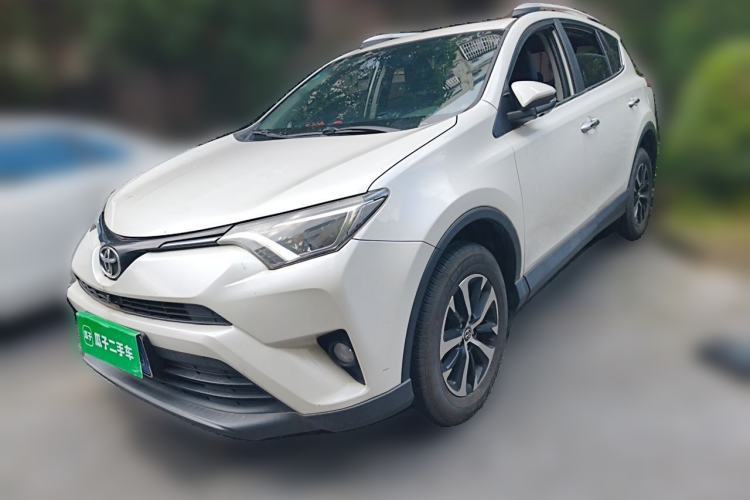 Used Toyota RAV4 2016 2.0L CVT Two-Wheel Drive Fashion Edition China V Standard Guazi used car, China used car export, Used car for sale, Used  cars, Cheapest cars for sale