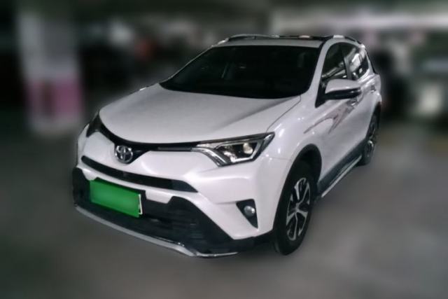 Used Toyota RAV4 2016 2.0L CVT Two-Wheel Drive Fashion Edition China V Standard