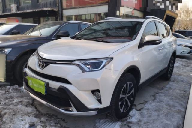 Used Toyota RAV4 2016 2.0L CVT Two-Wheel Drive Comfort Edition China V Standard