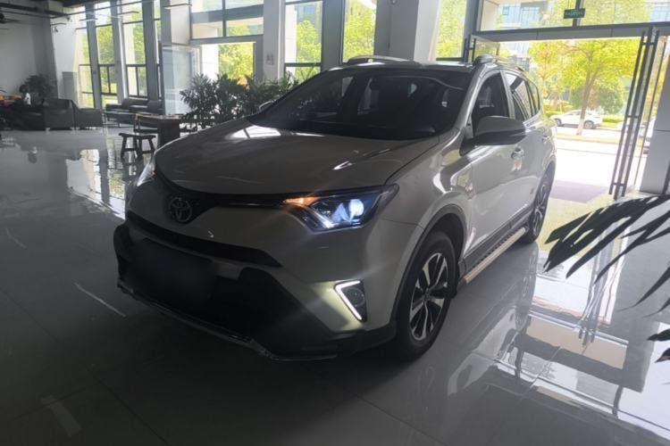 Toyota RAV4 2016 2.0L CVT Two-Wheel Drive Fashion Edition China V Standard usado Guazi used car, China used car export, Used car for sale, Used  cars, Cheapest cars for sale