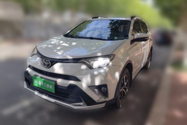 Used Toyota RAV4 2016 2.0L CVT Two-Wheel Drive Comfort Edition China V Standard