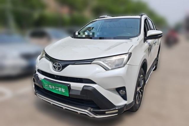 Used Toyota RAV4 2016 2.0L CVT Two-Wheel Drive Fashion Edition China V Standard