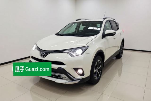 Used Toyota RAV4 2016 2.0L CVT Two-Wheel Drive Fashion Edition China V Standard