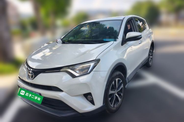 Used Toyota RAV4 2016 2.0L CVT Two-Wheel Drive Fashion Edition China V Standard Guazi used car, China used car export, Used car for sale, Used cars, Cheapest cars for sale