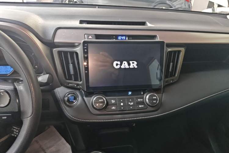 Used Toyota RAV4 2016 2.0L CVT Two-Wheel Drive Fashion Edition China V Standard Audio And AC Panel
