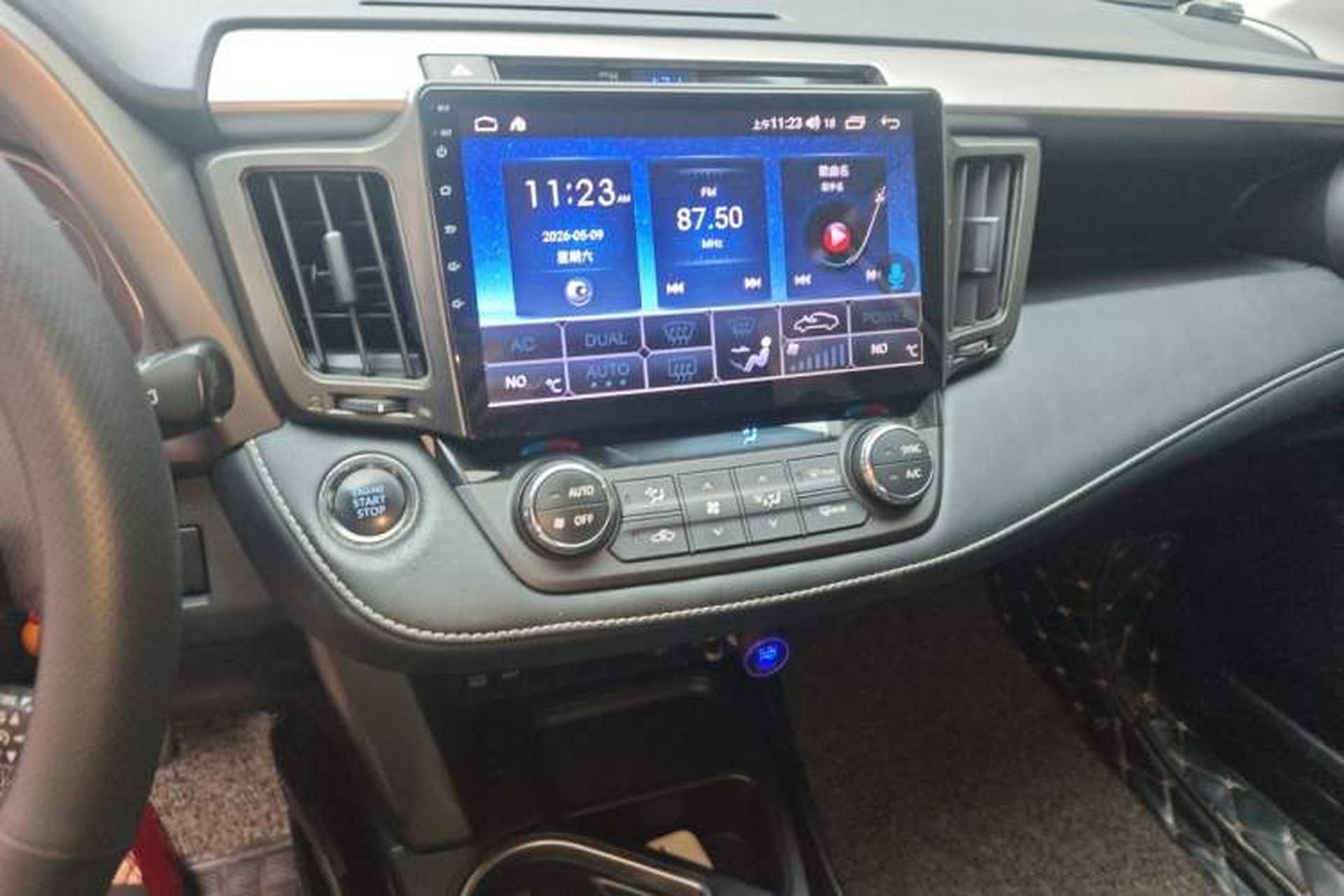 Used Toyota RAV4 2016 2.0L CVT Two-Wheel Drive Fashion Edition China V Standard Audio And AC Panel