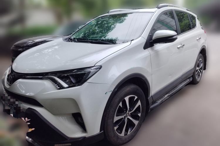 Used Toyota RAV4 2016 2.0L CVT Two-Wheel Drive Fashion Edition China V Standard Guazi used car, China used car export, Used car for sale, Used cars, Cheapest cars for sale