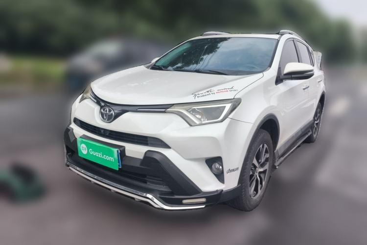 Used Toyota RAV4 2016 2.0L CVT Two-Wheel Drive Fashion Edition China V Standard Guazi used car, China used car export, Used car for sale, Used cars, Cheapest cars for sale