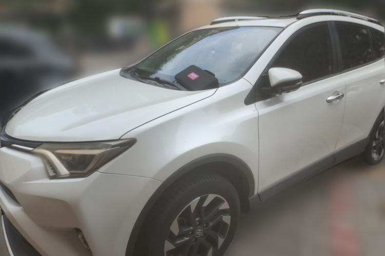 Used Toyota RAV4 2016 2.5L Automatic 4x4 Elite Edition Guazi used car, China used car export, Used car for sale, Used cars, Cheapest cars for sale