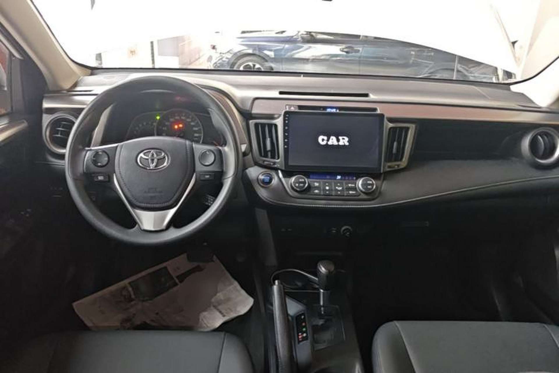 Used Toyota RAV4 2016 2.0L CVT Two-Wheel Drive Fashion Edition China V Standard Center Console