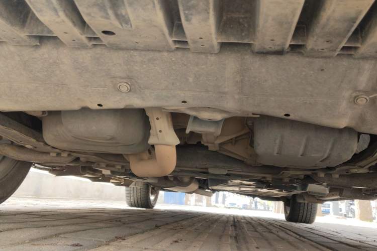 Used Toyota RAV4 2016 2.5L Automatic 4x4 Elite Edition Chassis Front