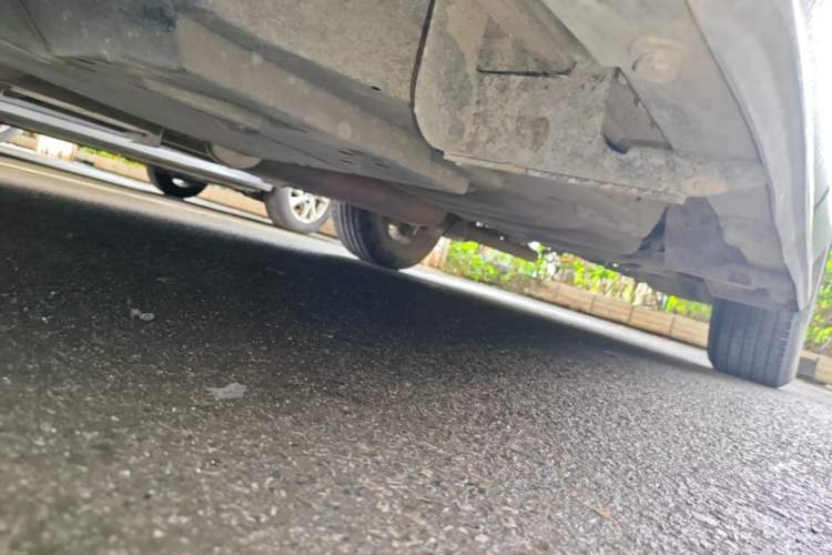 Used Toyota RAV4 2016 2.0L CVT Two-Wheel Drive Fashion Edition China V Standard Chassis Front Left