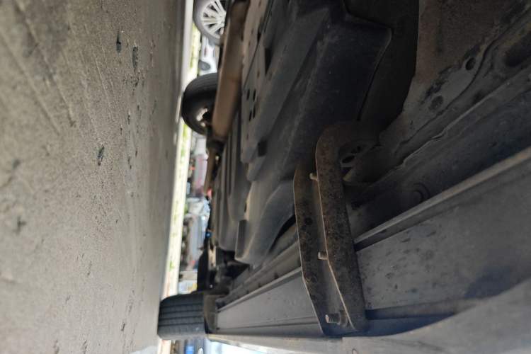 Used Toyota RAV4 2016 2.0L CVT 4x4 New Edition China V Standard Chassis Front Left