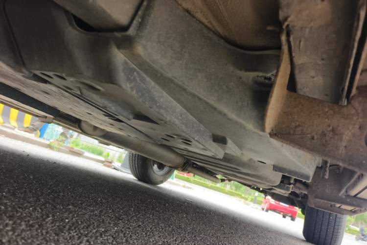 Used Toyota RAV4 2016 2.0L CVT Two-Wheel Drive Urban Edition China V Standard Chassis Front Left