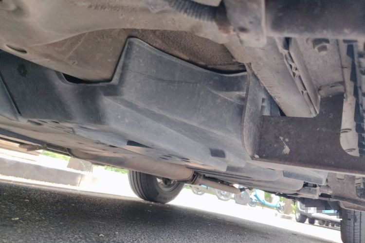 Used Toyota RAV4 2016 2.0L CVT Two-Wheel Drive Fashion Edition China V Standard Chassis Front Left