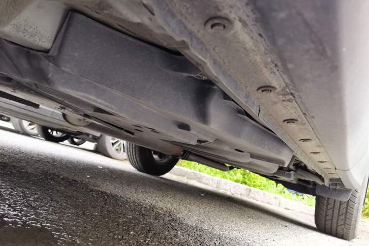 Used Toyota RAV4 2016 2.0L CVT Two-Wheel Drive Smart Edition China V Standard Chassis Front Left