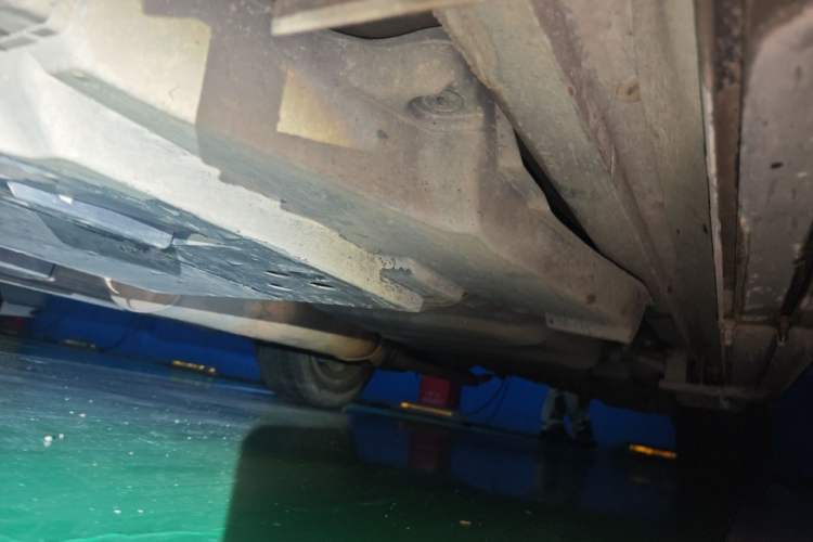 Used Toyota RAV4 2016 2.0L CVT Two-Wheel Drive Fashion Edition China V Standard Chassis Front Left