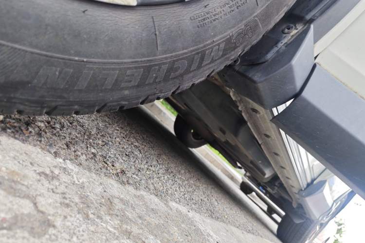 Used Toyota RAV4 2016 2.0L CVT Two-Wheel Drive Fashion Edition China V Standard Chassis Front Left