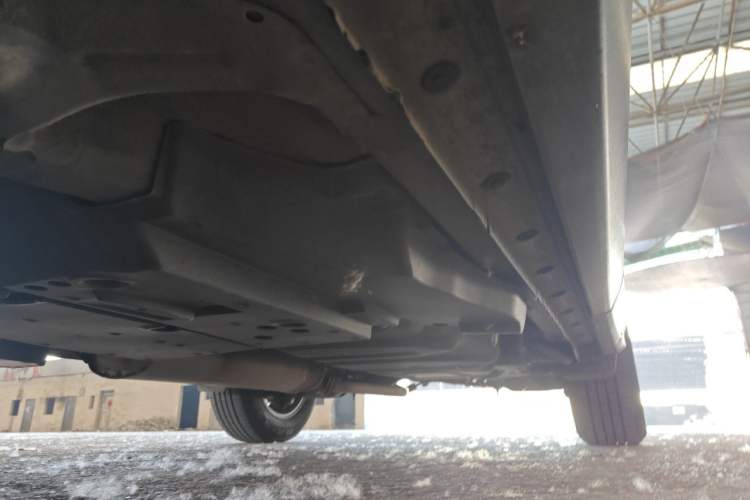 Used Toyota RAV4 2016 2.0L CVT Two-Wheel Drive Urban Edition China V Standard Chassis Front Left