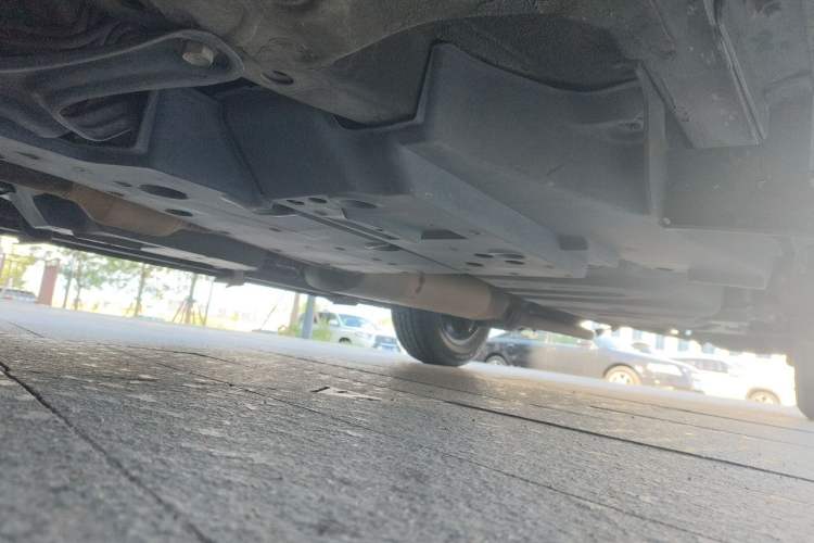 Used Toyota RAV4 2016 2.0L CVT Two-Wheel Drive Fashion Edition China V Standard Chassis Front Left