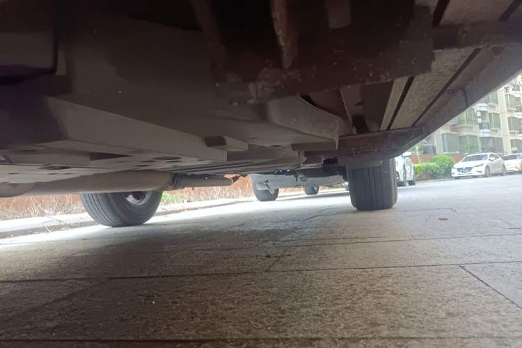 Used Toyota RAV4 2016 2.0L CVT Two-Wheel Drive Urban Edition China V Standard Chassis Front Left