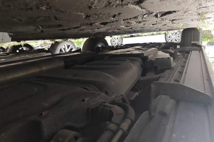Used Toyota RAV4 2016 2.0L CVT Two-Wheel Drive Smart Edition China V Standard Chassis Front Left