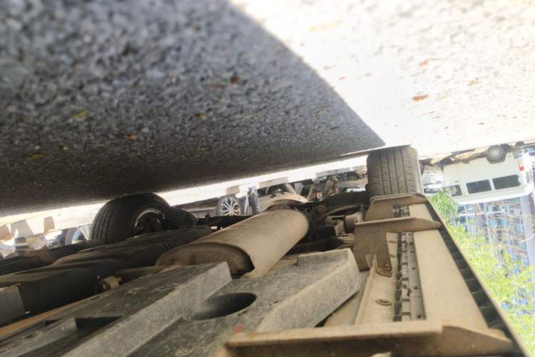 Used Toyota RAV4 2016 2.0L CVT Two-Wheel Drive Comfort Edition China V Standard Chassis Front Right