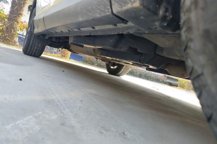 Used Toyota RAV4 2016 2.0L CVT Two-Wheel Drive Fashion Edition China V Standard Chassis Front Right