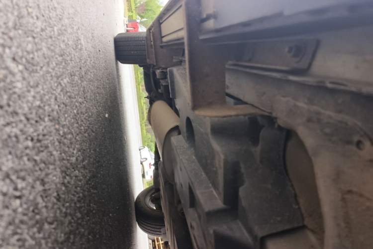 Used Toyota RAV4 2016 2.0L CVT Two-Wheel Drive Urban Edition China V Standard Chassis Front Right