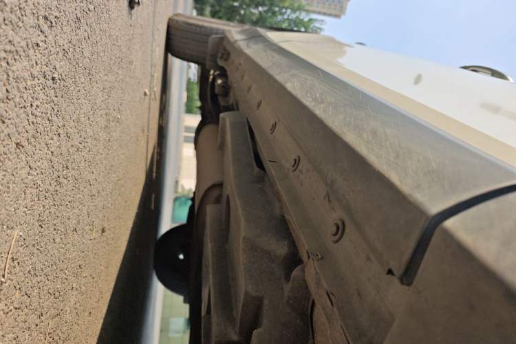 Used Toyota RAV4 2016 2.0L CVT Two-Wheel Drive Fashion Edition China V Standard Chassis Front Right