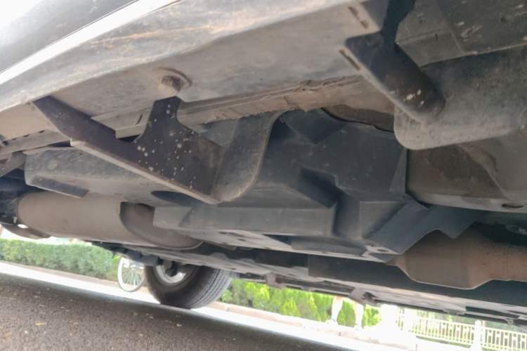 Used Toyota RAV4 2016 2.0L CVT Two-Wheel Drive Fashion Edition China V Standard Chassis Front Right