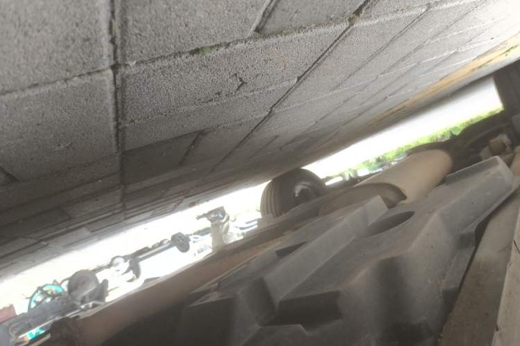 Used Toyota RAV4 2016 2.5L Automatic 4x4 Elite Edition Chassis Front Right