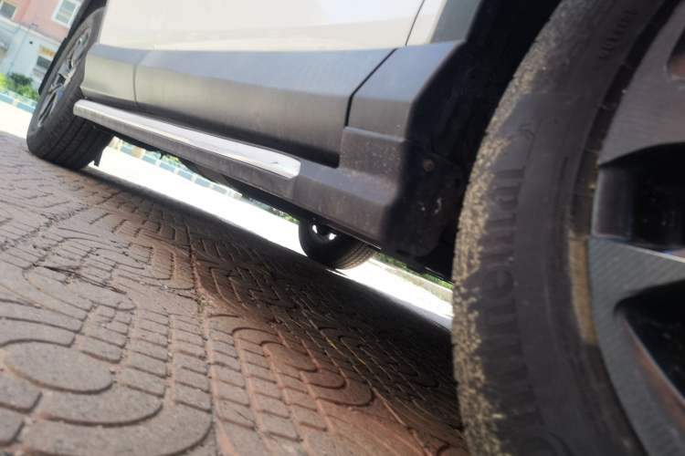 Used Toyota RAV4 2016 2.0L CVT Two-Wheel Drive Fashion Edition China V Standard Chassis Front Right