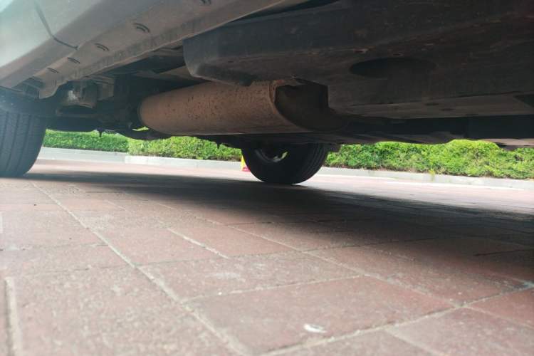 Used Toyota RAV4 2016 2.0L CVT Two-Wheel Drive Urban Edition China V Standard Chassis Front Right