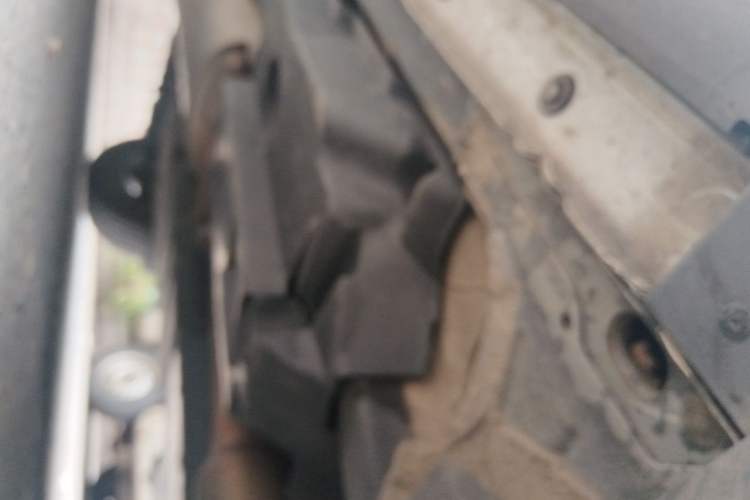 Used Toyota RAV4 2016 2.0L CVT 4x4 New Edition China V Standard Chassis Front Right